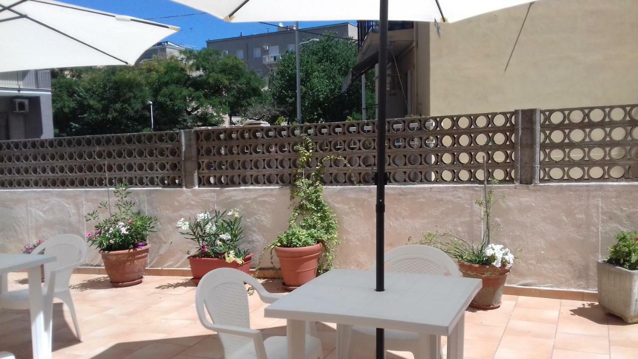 Camere In Affitto Sassari Exteriör bild
