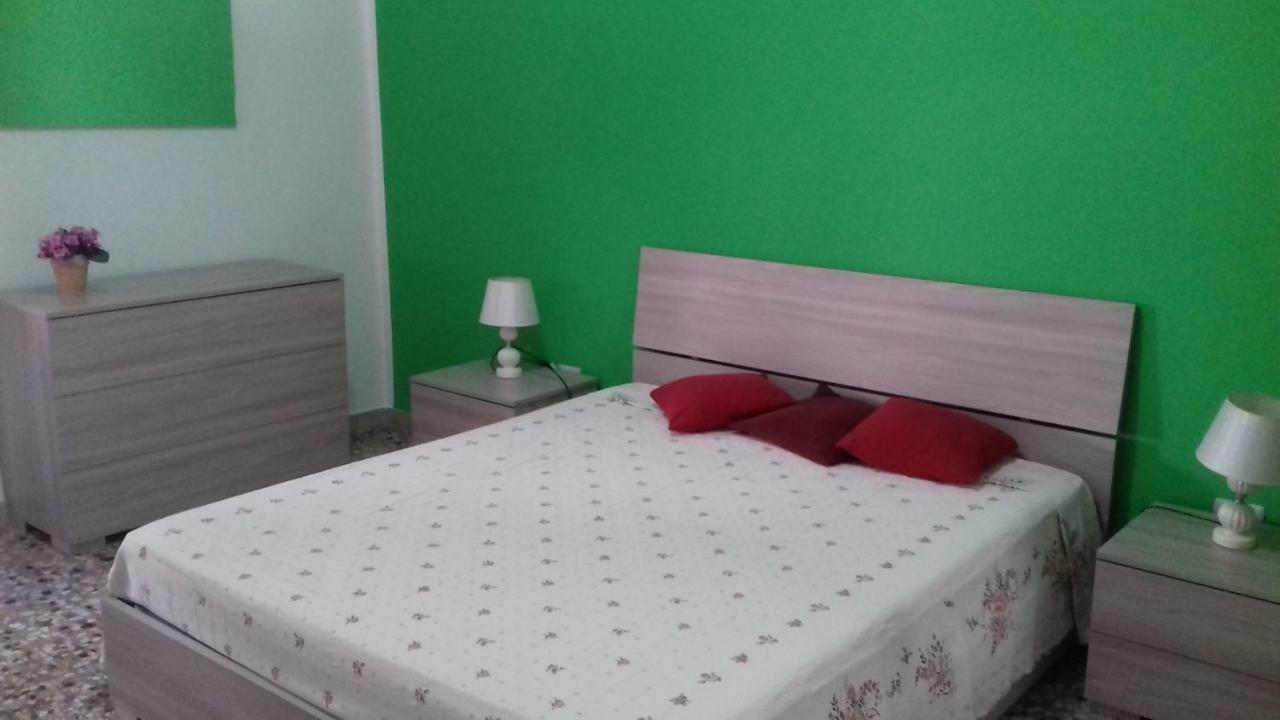 Camere In Affitto Sassari Exteriör bild